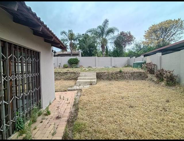 3 BEDROOM HOUSE FOR SALE IN FOURWAYS